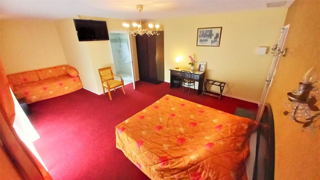 Logis Hotel & Restaurant Du Chemin Des Dames Corbeny ภายนอก รูปภาพ