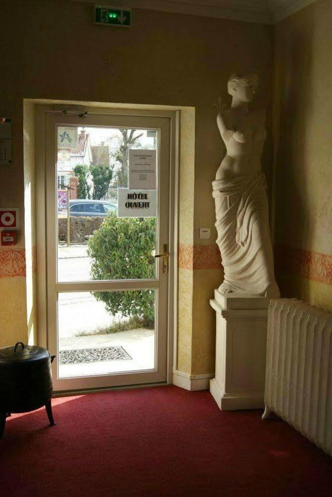 Logis Hotel & Restaurant Du Chemin Des Dames Corbeny ภายนอก รูปภาพ
